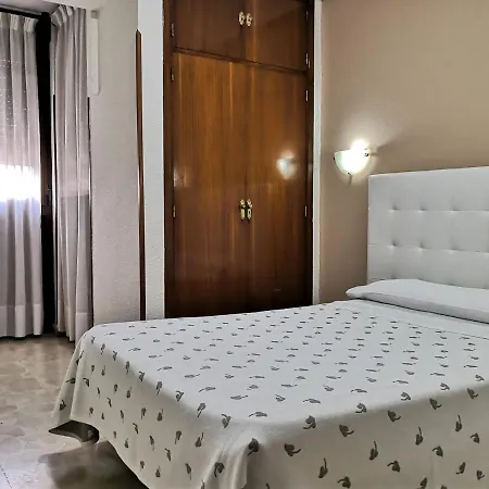 Penzion Madrid I *